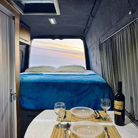 Botel Leoventure Campervan *